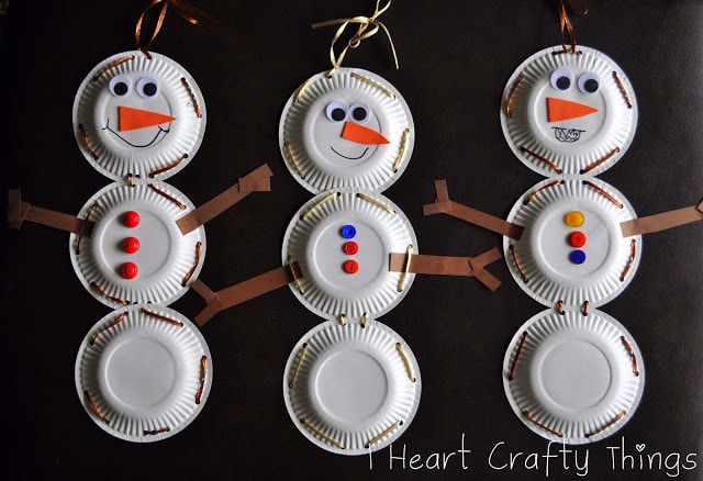 https://iheartcraftythings.com/dev/2012/11/paper-plate-snowman-with-lacing-practice.html