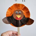 CupcakeLinerTurkeyPuppet