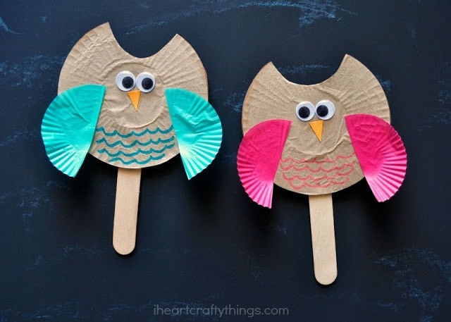 cupcake liner owl puppet craft 2