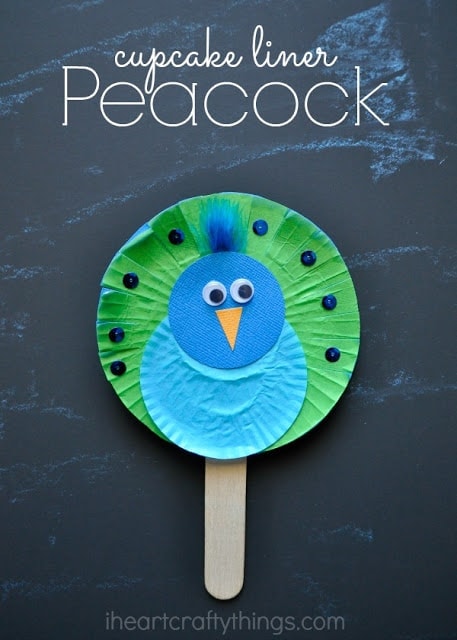 cupcake liner peacock puppet 3