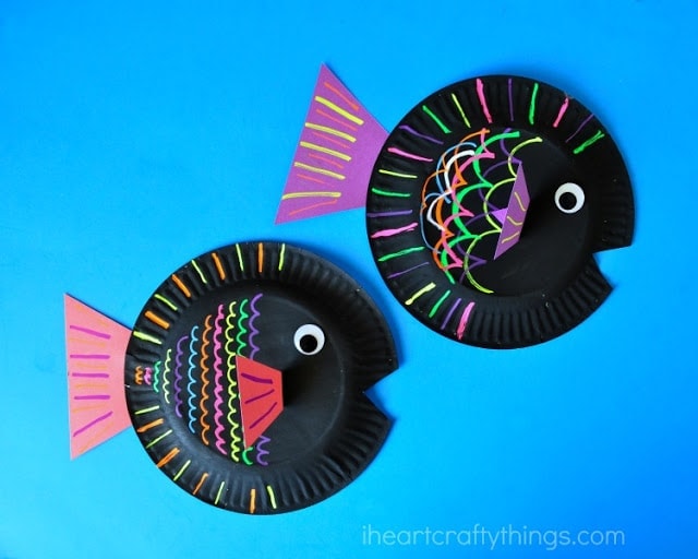 paper plate chalk fish 2 1