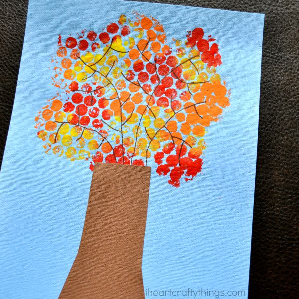 bubble wrap fall tree craft