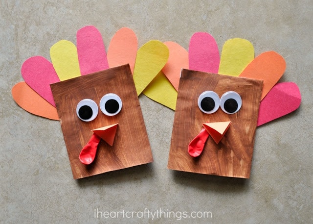 envelope turkey puppet 3