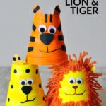 This adorable foam cup tiger craft is simple to make and kids will love playing with it afterwards. Also see how to make a foam cup cheetah and foam cup lion within the post. Great animal craft for kids, zoo craft, preschool crafts and summer kids craft.