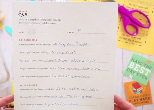This DIY back-to-school time capsule is a fun way to preserve first day of school memories. Fun back-to-school activities for kids.