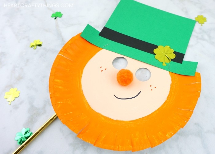 paper plate leprechaun mask 2