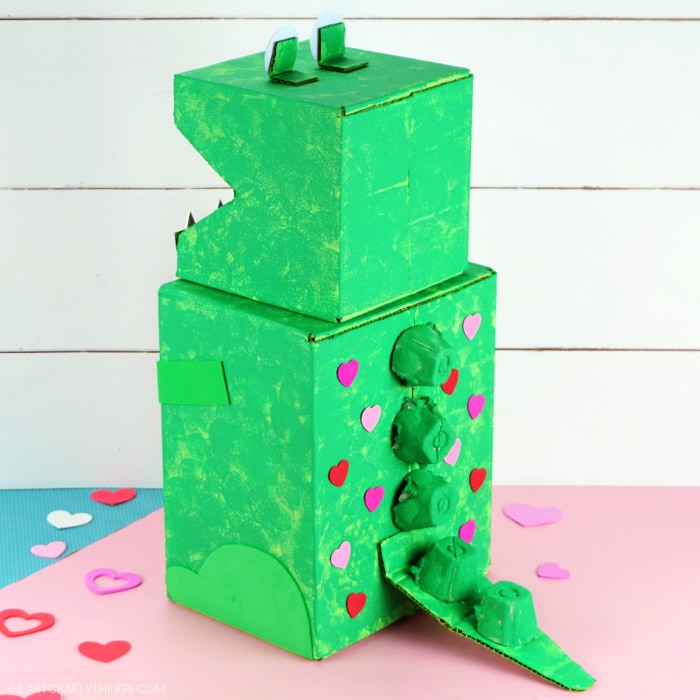 Image showing back view of the finished dinosaur Valentine's box.