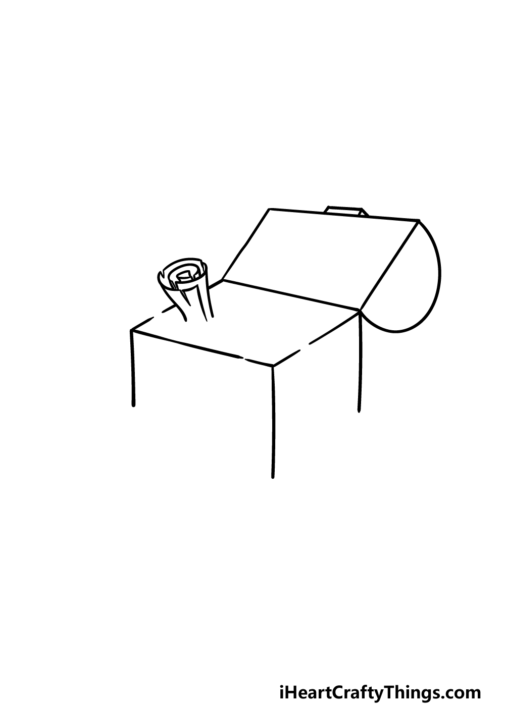 drawing a treasure chest step 1