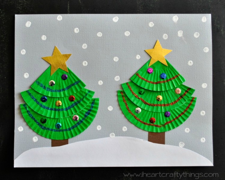 Cupcake Liner Christmas Tree Art - I Heart Crafty Things