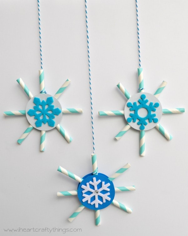 DIY : Paper Straw Snowflakes 