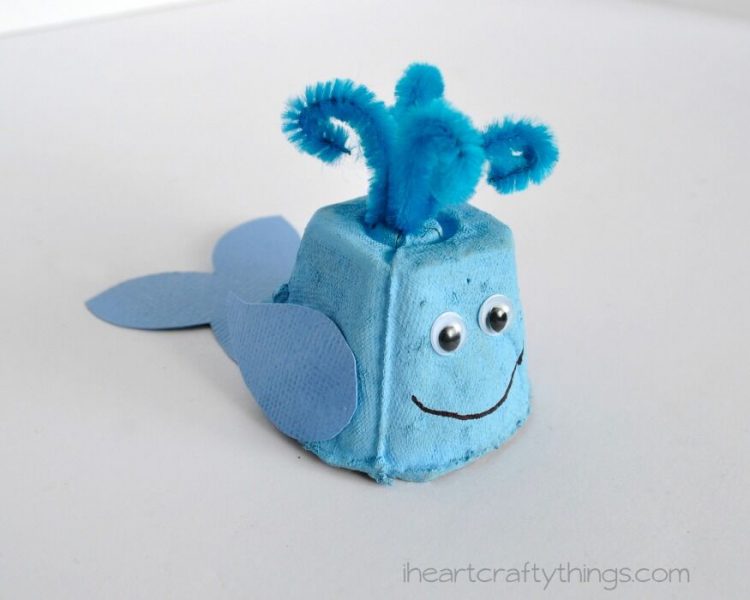 This Egg Carton Whale Craft is not only fun for the kids to make, but it makes for an adorable recycled craft!