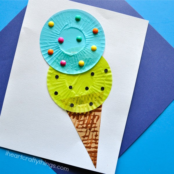 Cupcake Liner Ice Cream Cones Craft mage. Follow the text below on how to make the craft. 