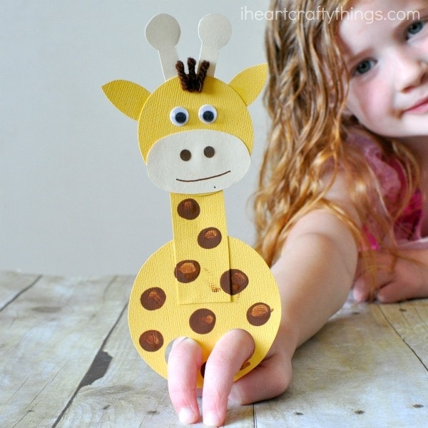 This adorable giraffe finger puppet craft is such a hoot and is so fun for kids to play with. It makes a perfect summer kid craft after visiting the zoo.