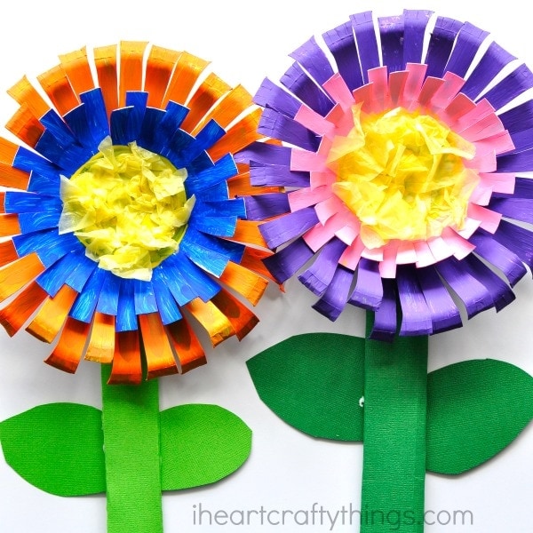 Bright and colorful paper bowl Flower Craft for kids, perfect for a spring kids craft.