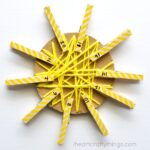 If you are looking for a fun activity for your preschooler this summer that also incorporates learning, this yarn wrapped sun craft is perfect! This learning activity is great for working on fine motor skills, math and skip counting.
