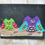 This cupcake liner pasta owl craft combines several different textures and mediums making it a fantastic craft for kids of all ages. Great bird craft for kids, summer kids craft, cupcake liner craft, fall kids craft and book inspired craft for kids.