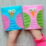 These adorable envelope owl craft puppets are super cute, simple to make and are perfect for a fall kids craft or bird craft.