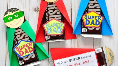 Dad will feel special with this this unique and fun Super Dad Father's Day Gift. Fun kid-made Father's Day gift and Father's Day craft for kids.