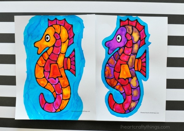 Stunning Seahorse Black Glue Craft - I Heart Crafty Things