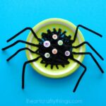 This spooky spider Halloween sewing craft is great for fine motor work and beginning sewing skills for kids. Fun Halloween kids craft and spider craft.