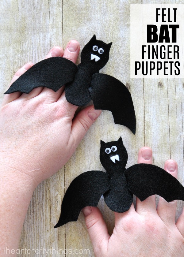 felt bat finger puppets