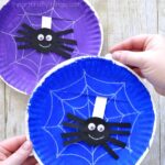 Playful paper plate spider web craft. Great for Halloween spider craft, preschool spider craft or insect craft and Itsy Bitsy Spider craft for preschool.