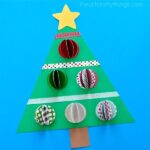 Beautiful 3D Paper Christmas Tree Craft for kids. Great Christmas paper craft, Christmas tree craft for kids and Christmas art projects for kids.