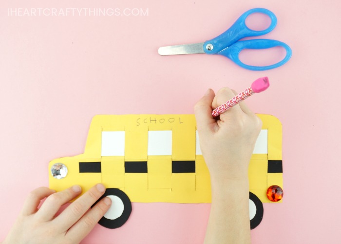 paper weaving school bus craft 13