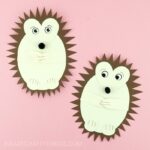 Grab the free template to make this adorable paper hedgehog craft. Great for a fall kids craft and scissor cutting skills activity.