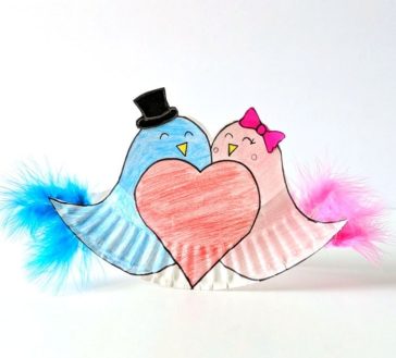 Kids will love making and playing with this adorable rocking paper plate love birds craft. Fun Valentine's Day craft for kids of all ages.