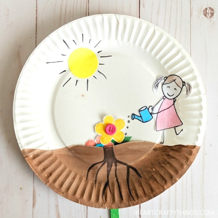 Paper Plate Flowers - Made To Be A Momma