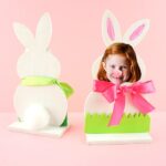 Adorable DIY Bunny Photo Frame -Easy Easter keepsake craft for kids to make for an Easter gift. Personalized bunny photo craft kids can make for Easter.