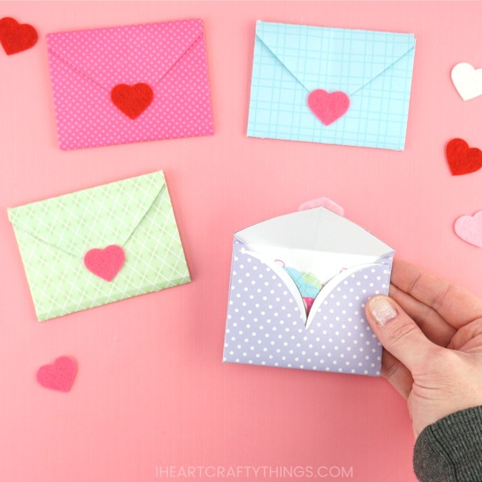 How To Make A Heart Envelope I Heart Crafty Things