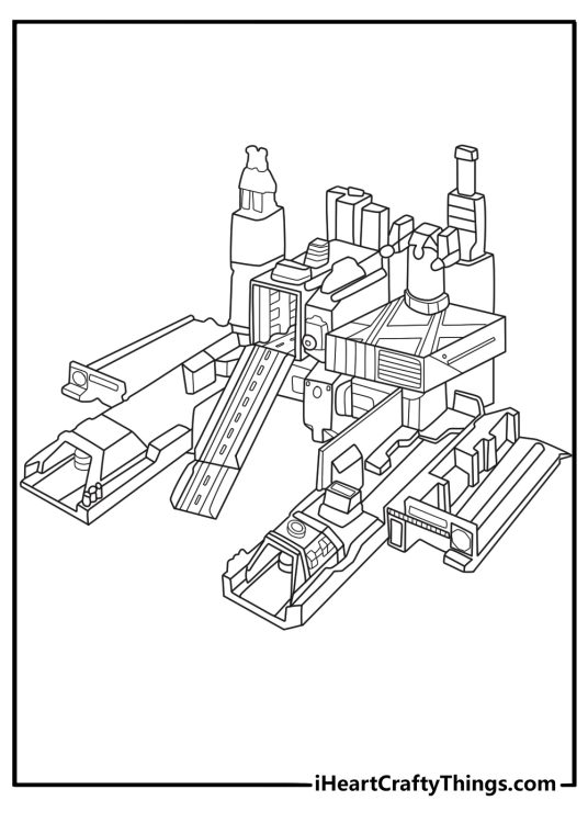 metroplex rising in his city bot frame above the streets