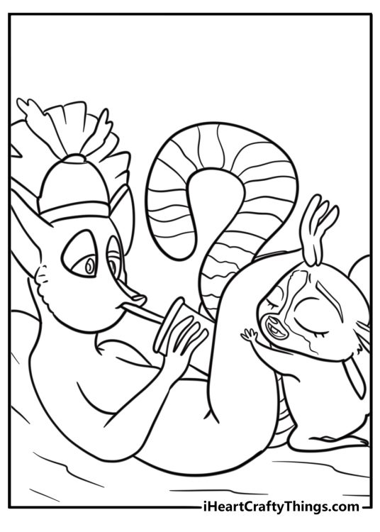 Mort hugging king Julien