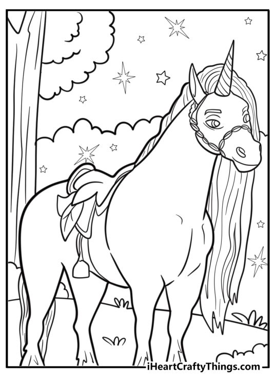 Leaf blending into the forest using nature magic free coloring page