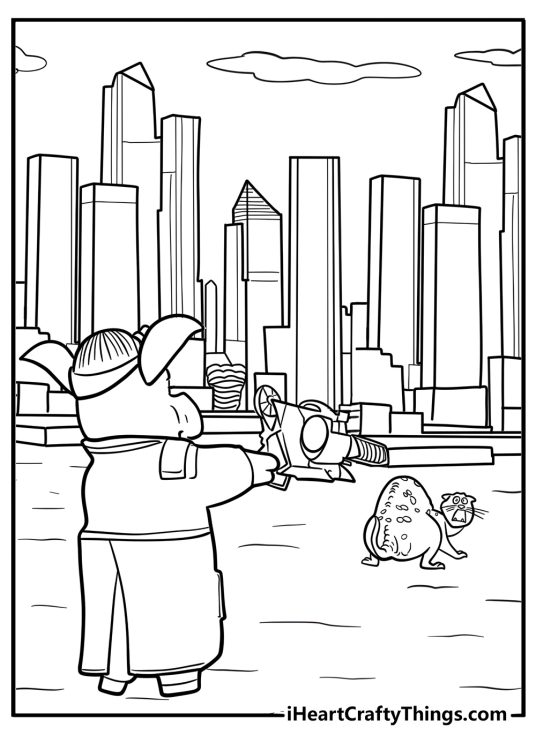 Hitpig chasing a runaway animal through the city free coloring page PDF