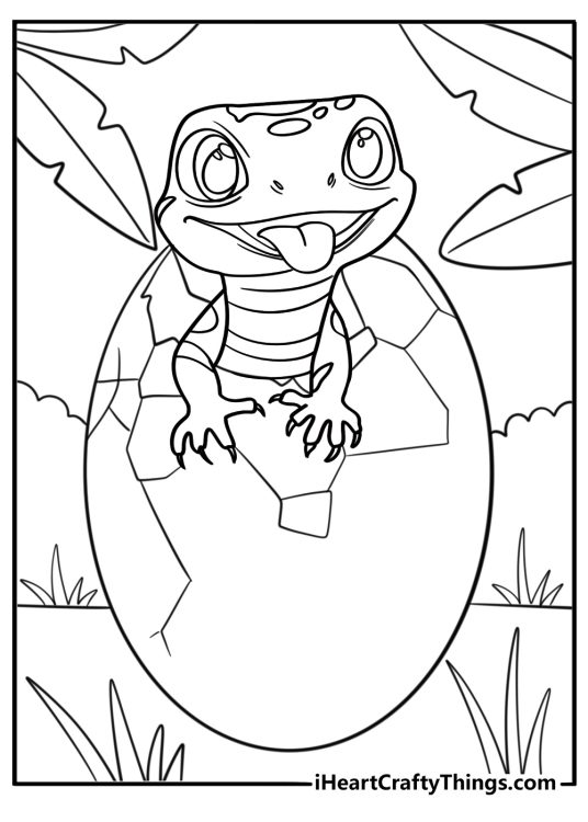 Baby gecko next to an egg shell printable coloring sheet